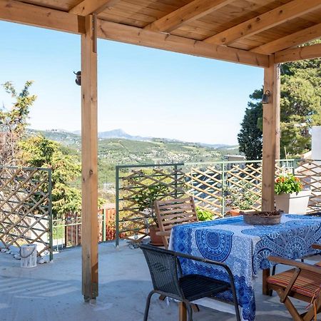 Апартаменти Cozy Studio In Dafnes Near To Heraklion Dhafnes Екстер'єр фото